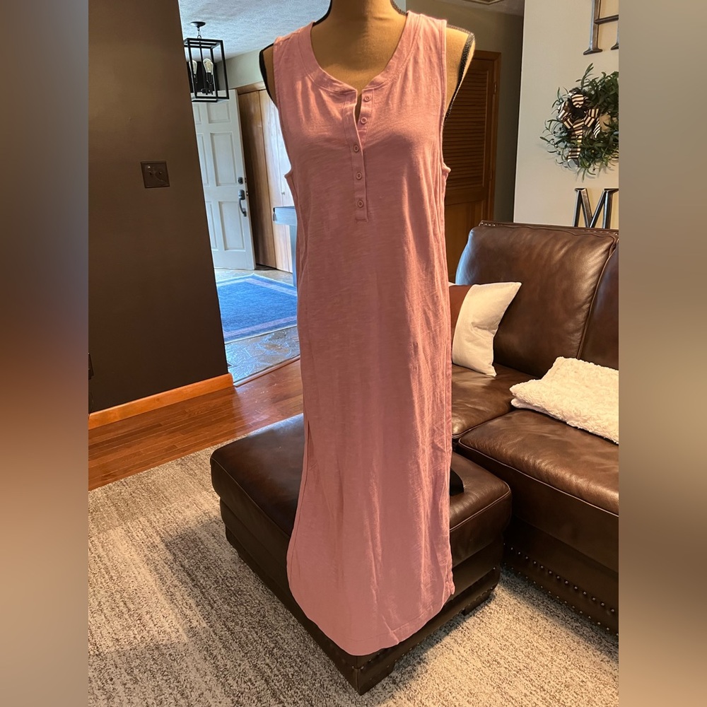 NO LABEL Pink Sleeveless Maxi Dress